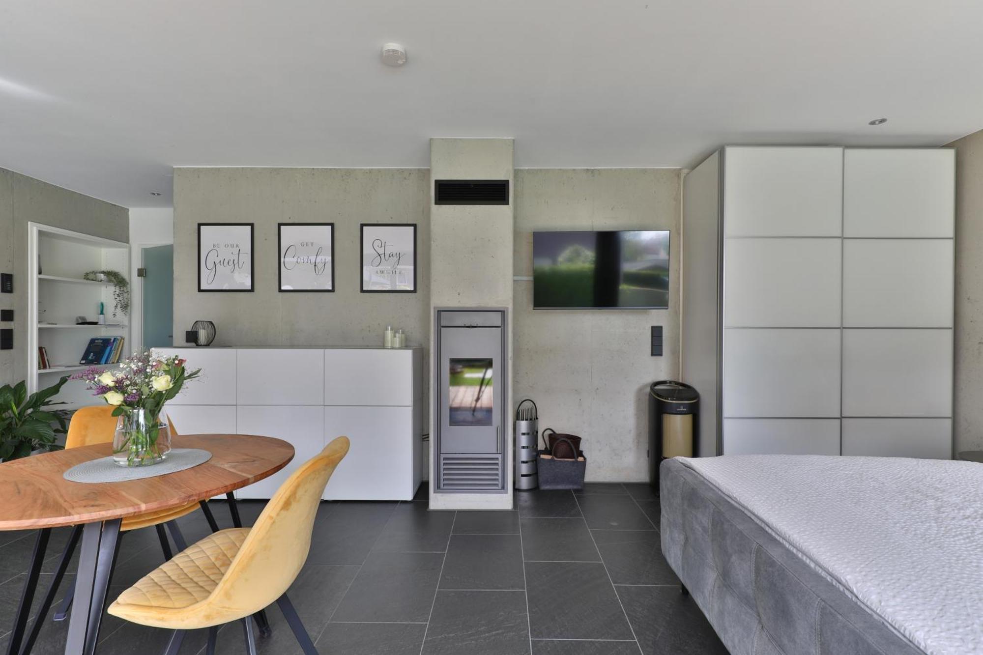 Modernes Studio-Apartment Gersthofen Exterior photo